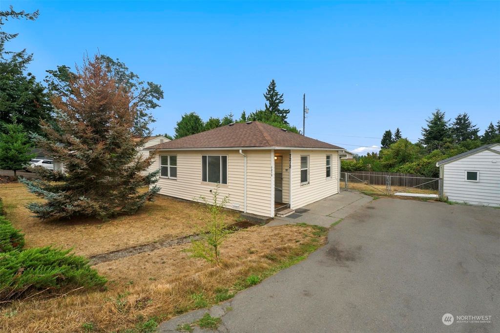 Photo of 7212 S 128th Street, Seattle, WA 98178 (MLS # 2157745)
