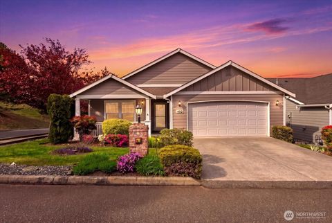 Photo of 402 NW 12th Loop, Oak Harbor, WA 98277 (MLS # 2507414)