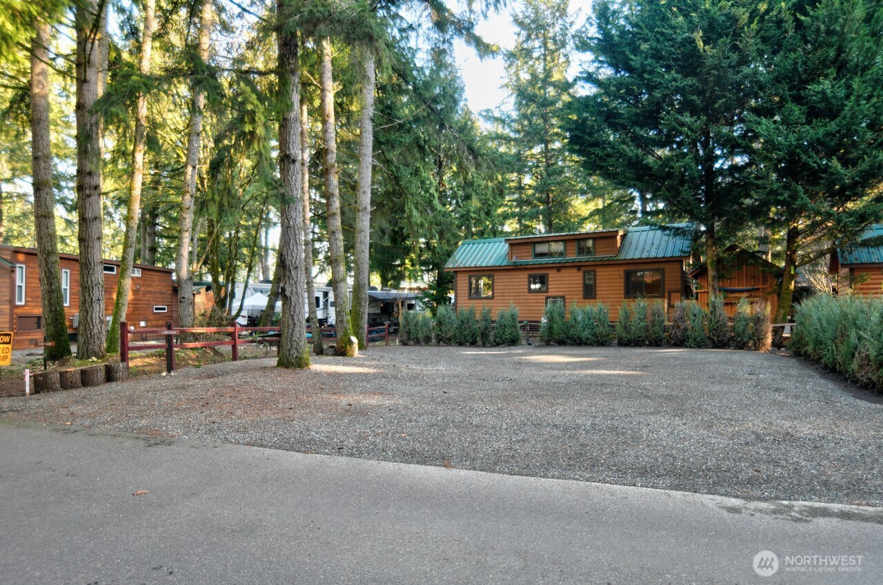 1546 Reservation Road SE 73