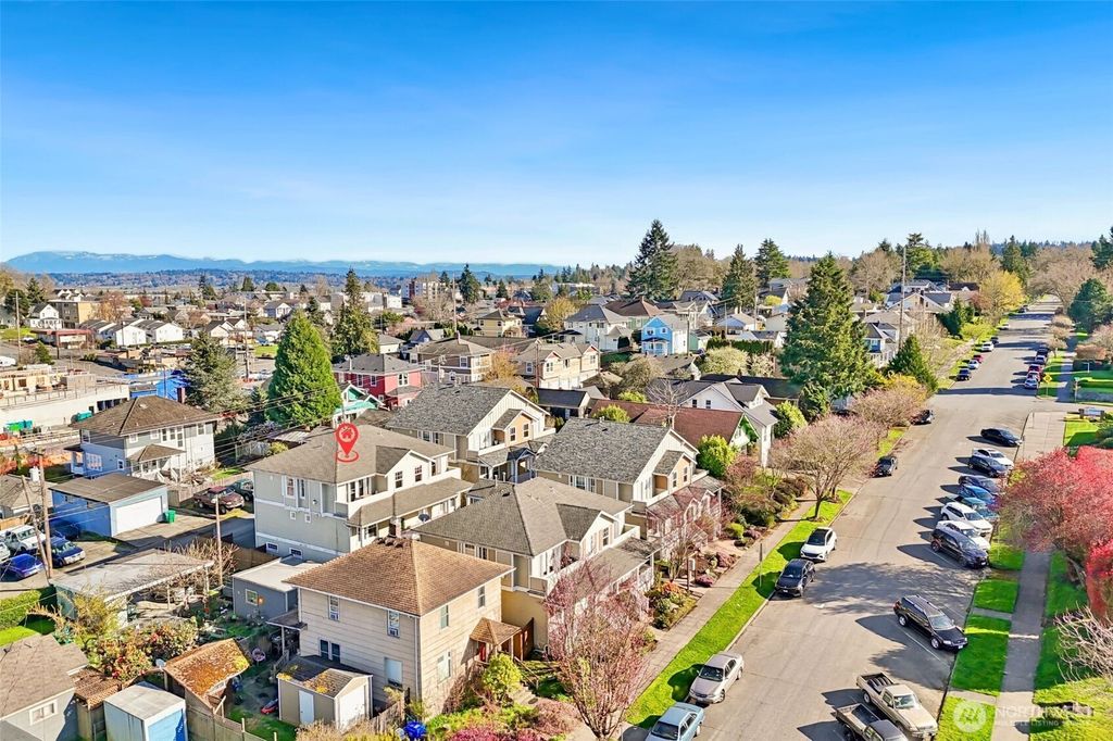 Photo of 3111 Norton Avenue #C, Everett, WA 98201 (MLS # 2500779)