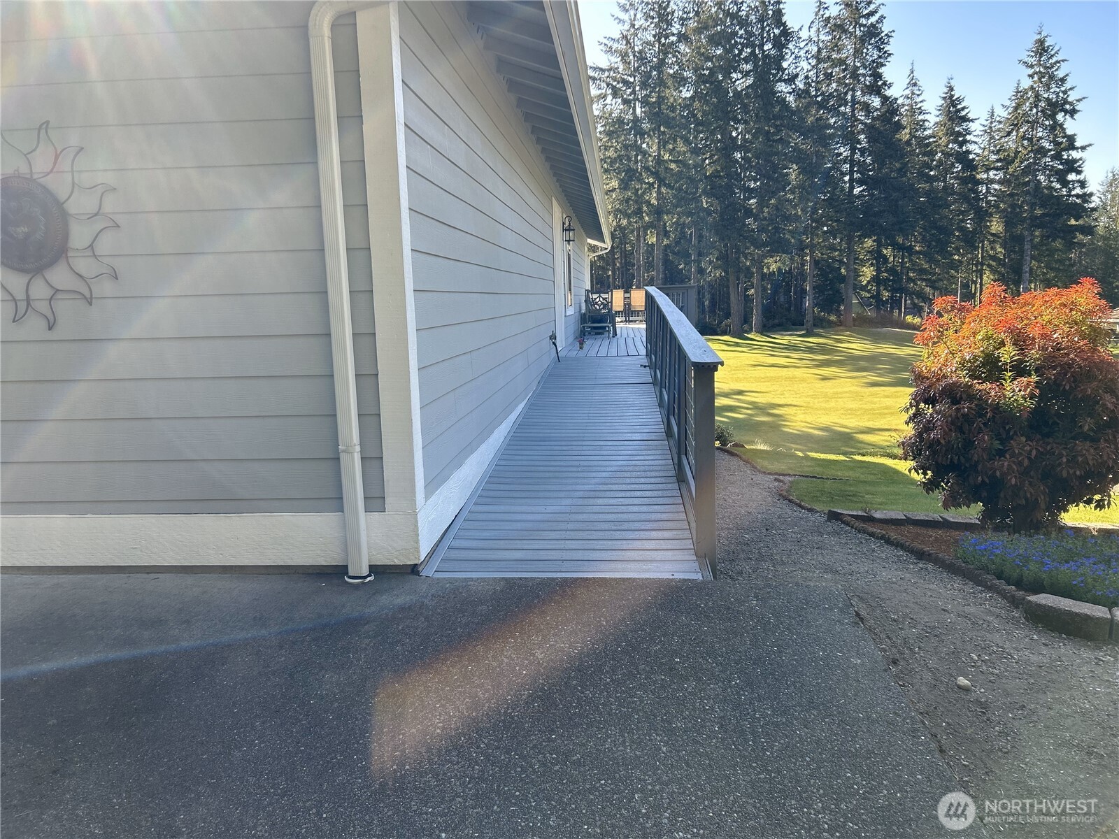 121 E Fir Tree Lane