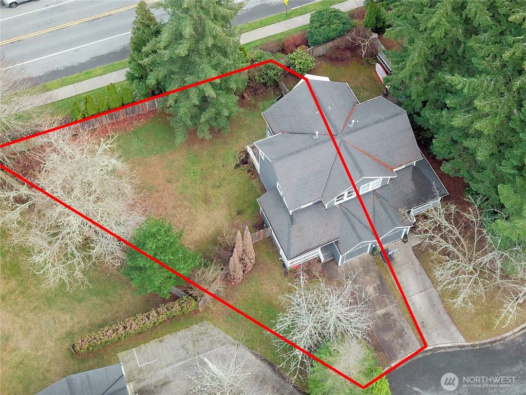 Photo of 4180 244th Place SE, Sammamish, WA 98029 (MLS # 2460206)