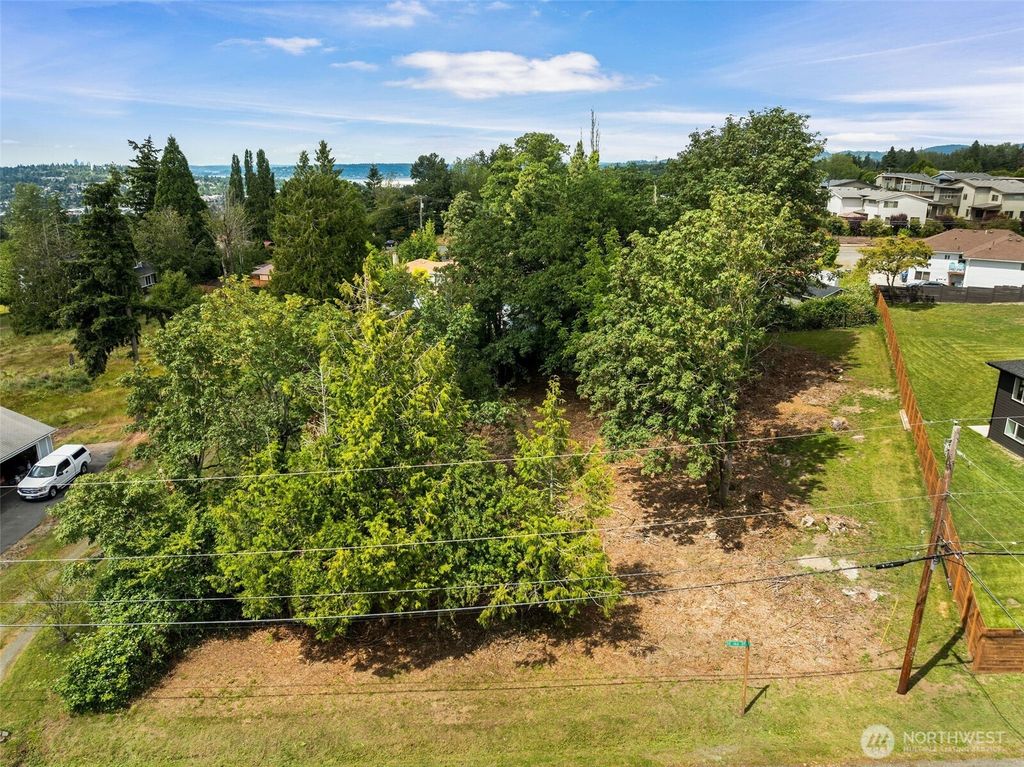 Photo of 0 SE 166th Street, Renton, WA 98055 (MLS # 2434181)