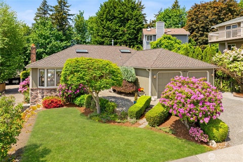 Photo of 14821 104th Avenue NE, Bothell, WA 98011 (MLS # 2535936)