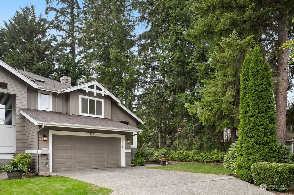 Photo of 3639 255th Lane SE #35, Sammamish, WA 98029 (MLS # 2276754)