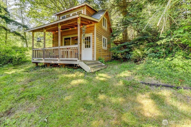3971 SE Camano Drive