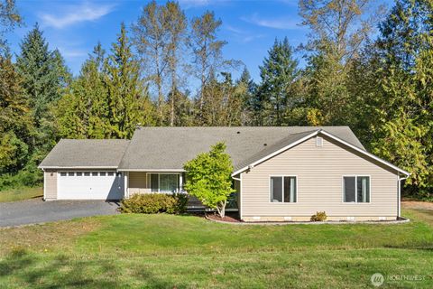 Photo of 130 Kimberlund Lane, Chehalis, WA 98532 (MLS # 2446096)