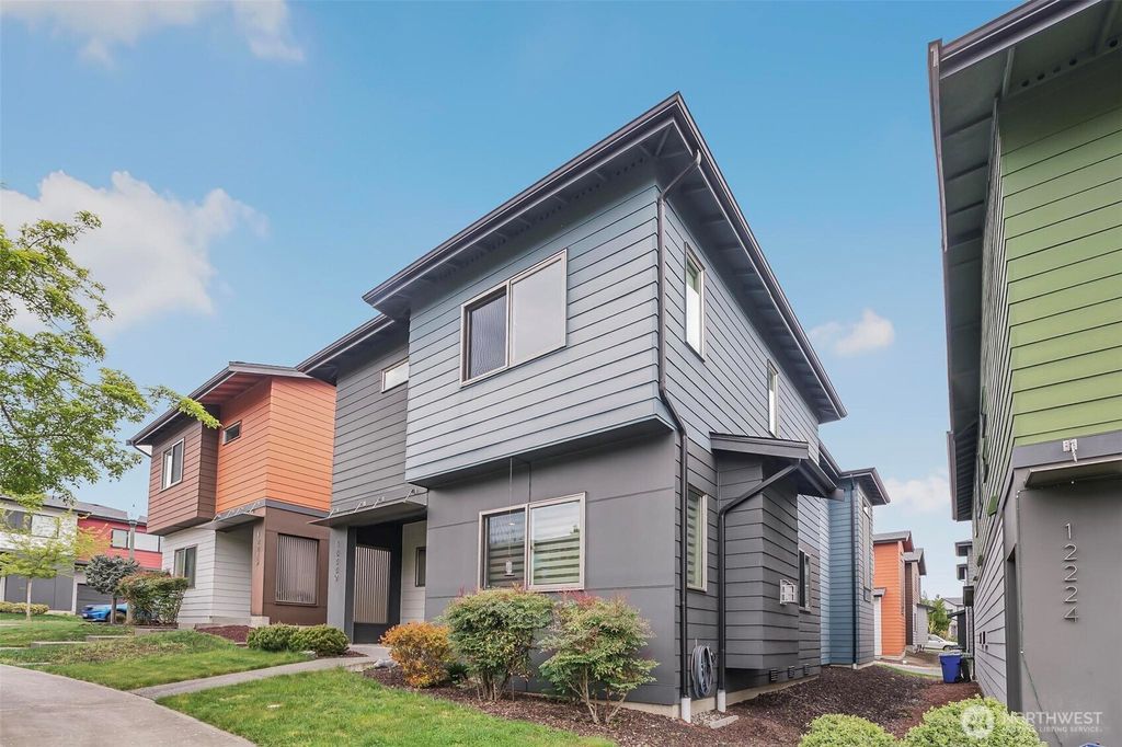 Photo of 12220 SE 251st Place, Kent, WA 98030 (MLS # 2505297)