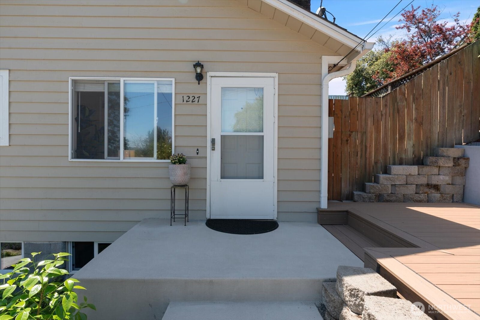 1227 S Henderson Street