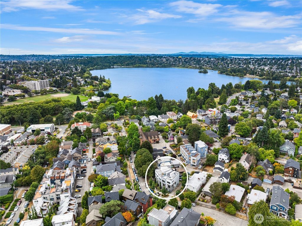 Photo of 7439 Latona Avenue NE, Seattle, WA 98115 (MLS # 2473154)