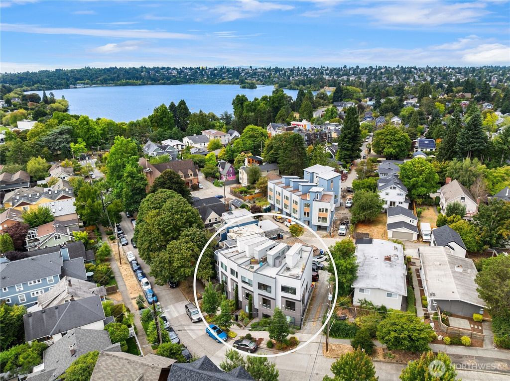 Photo of 7439 Latona Avenue NE, Seattle, WA 98115 (MLS # 2473154)