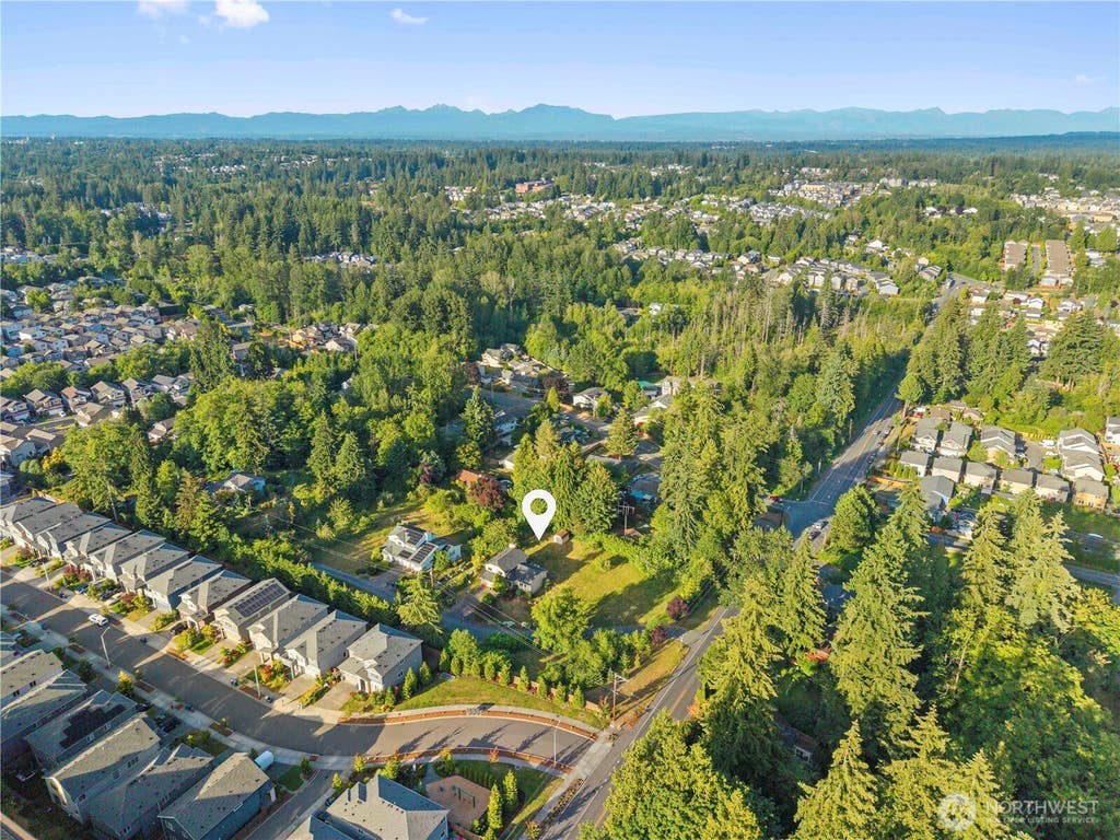 Photo of 2711 148th Street SW, Lynnwood, WA 98087 (MLS # 2539159)