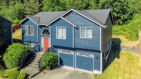 Photo of 14602 69th Avenue Ct E, Puyallup, WA 98375 (MLS # 2421022)