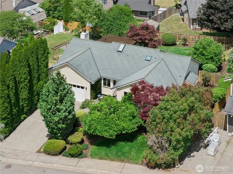 Photo of 13722 SE 200th Street, Kent, WA 98042 (MLS # 2542390)