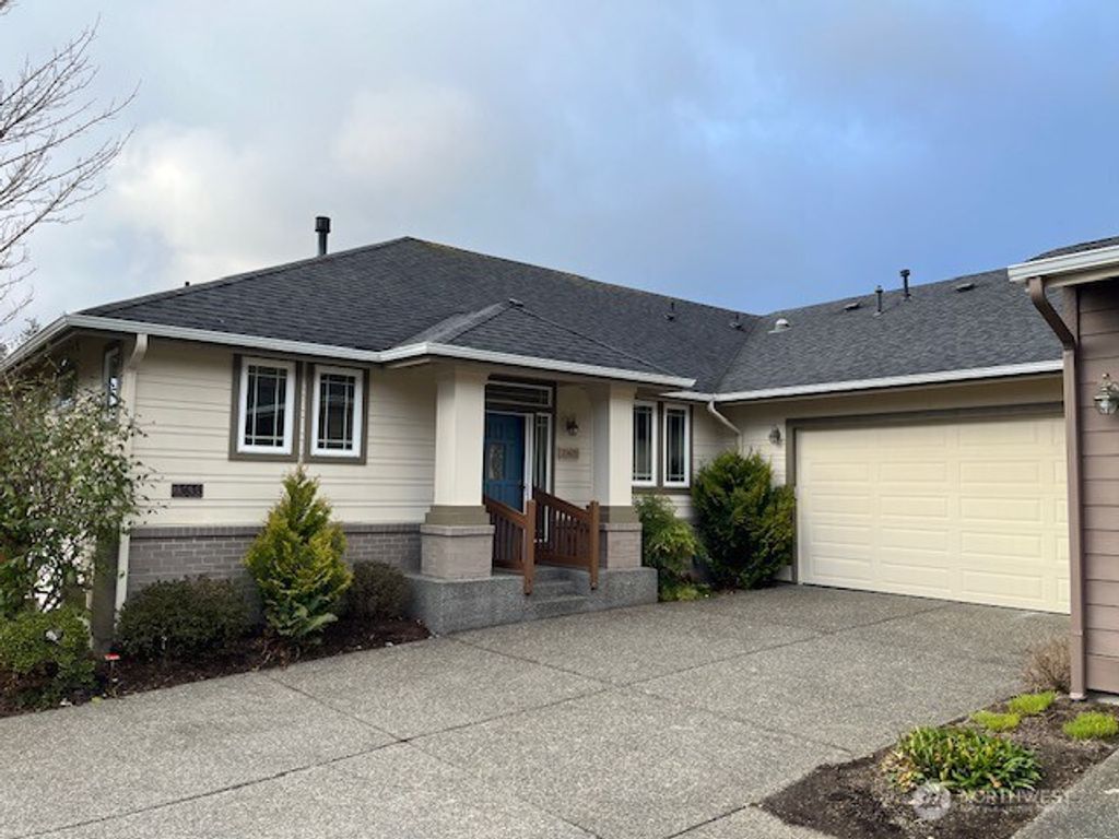 Photo of 23635 NE 135th Way, Redmond, WA 98053 (MLS # 2341357)