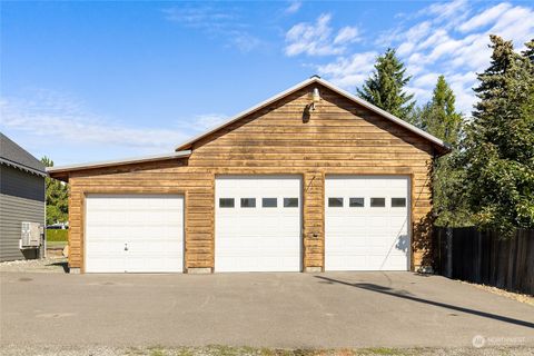 A home in Roslyn