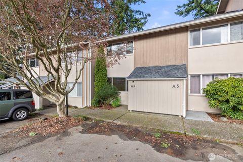 Photo of 2300 9th Avenue SW #A4, Olympia, WA 98502 (MLS # 2464192)