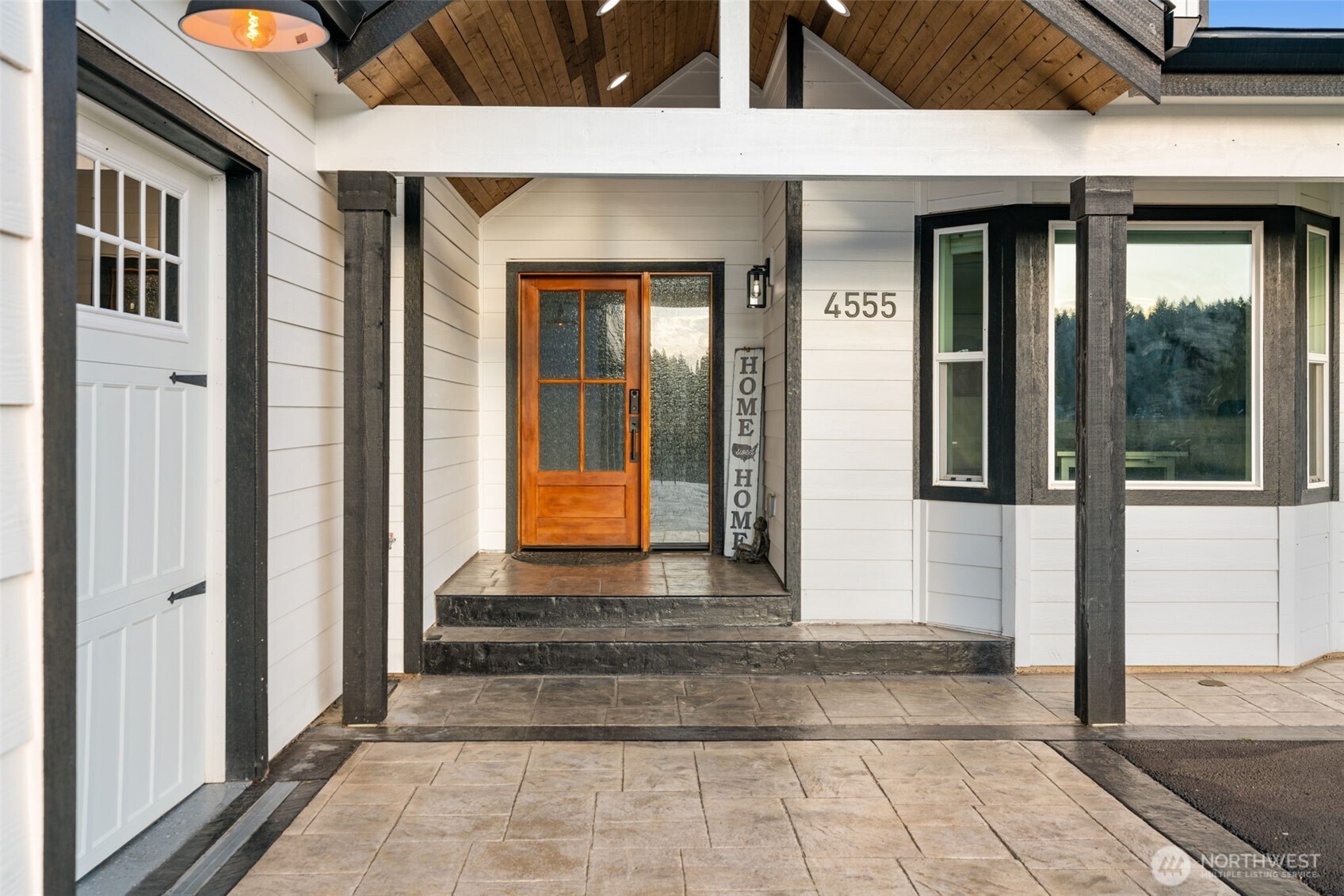 4555 NE 242nd Avenue