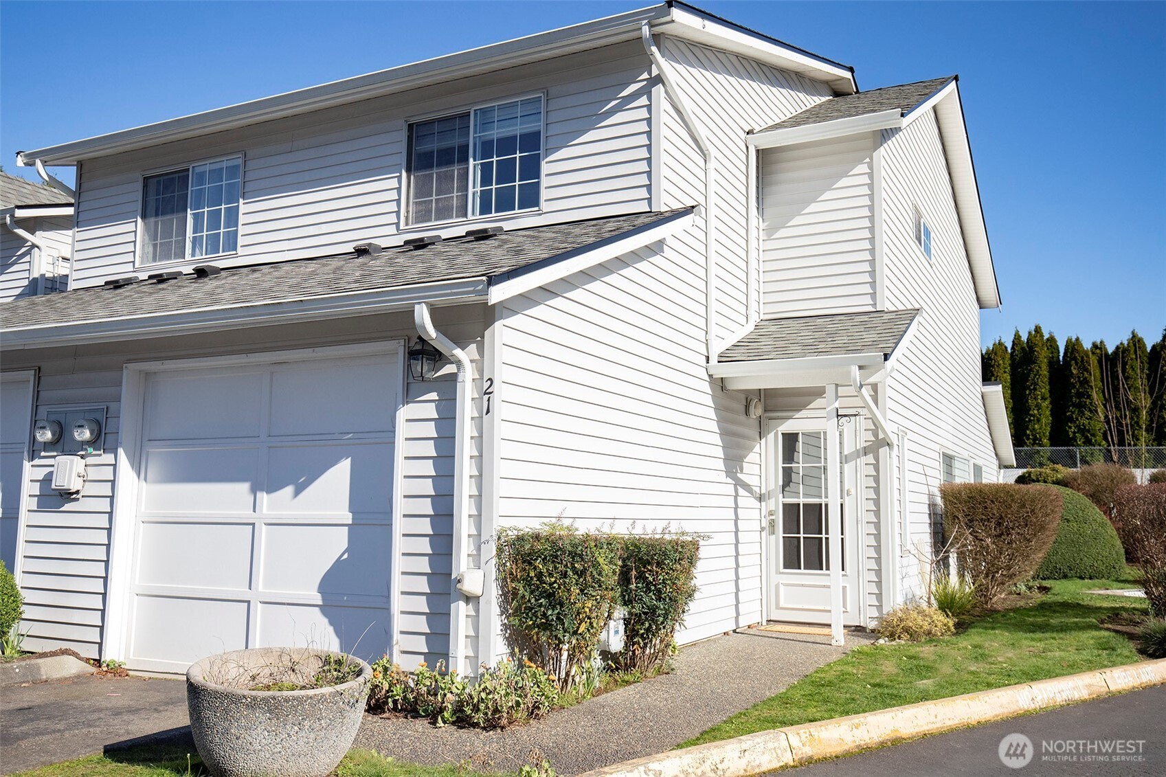 315 E Park Street A21