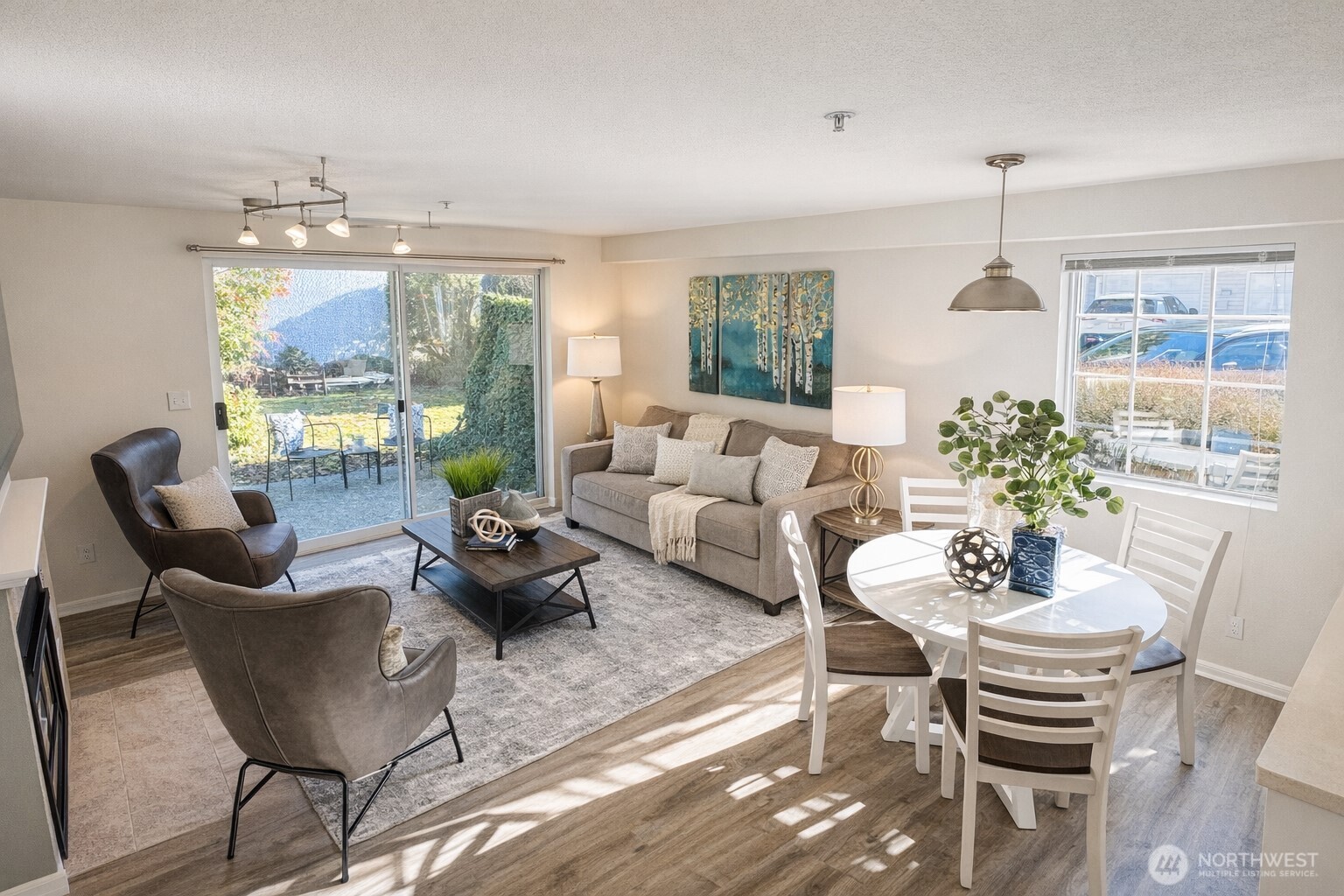 315 E Park Street A21