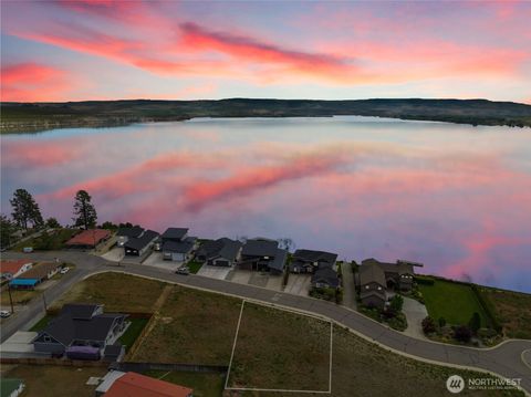 Photo of 713 1st Street S, Brewster, WA 98812 (MLS # 2375779)