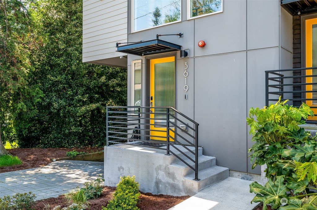 Photo of 3619 Evanston Avenue N, Seattle, WA 98103 (MLS # 2063602)