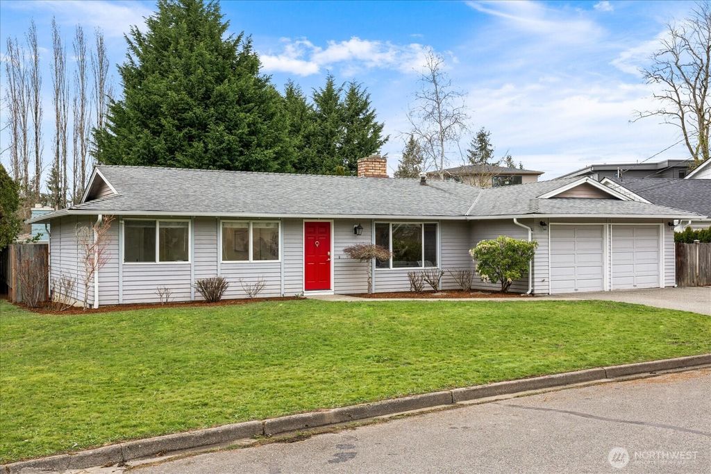 Photo of 15510 NE 59th Street, Redmond, WA 98052 (MLS # 2365280)