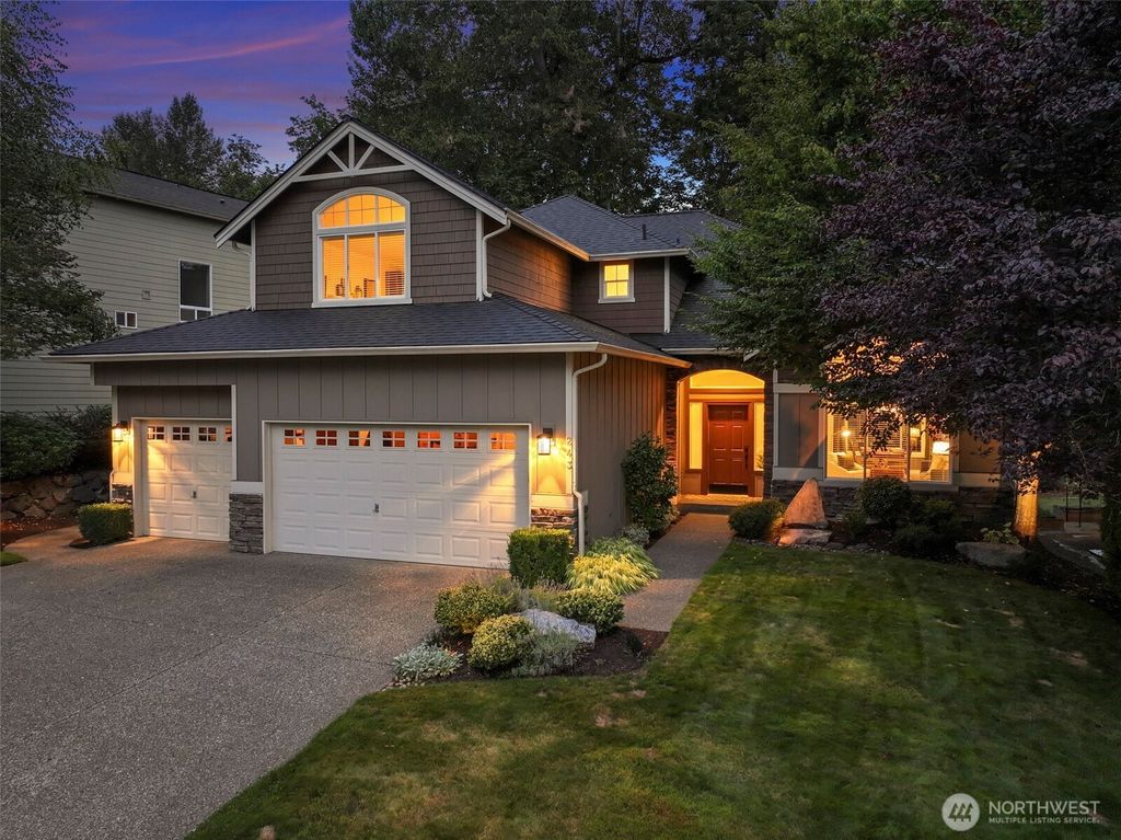 Photo of 243 247th Place NE, Sammamish, WA 98074 (MLS # 2430250)