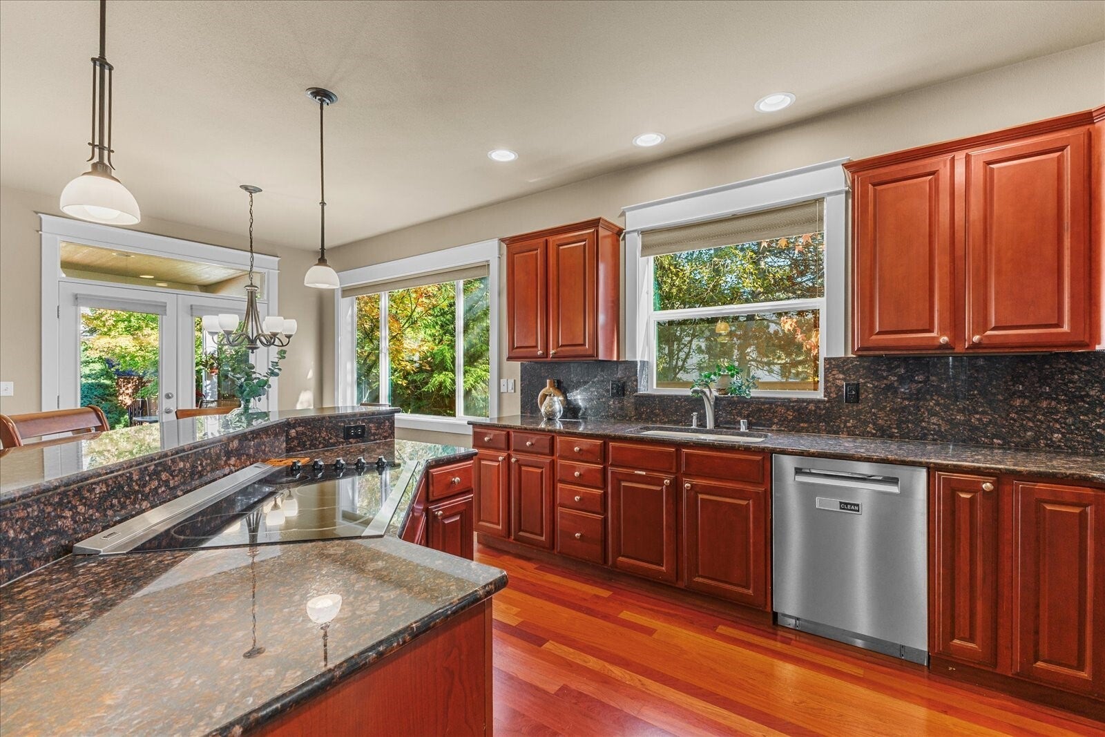 7274 Rosemount Circle