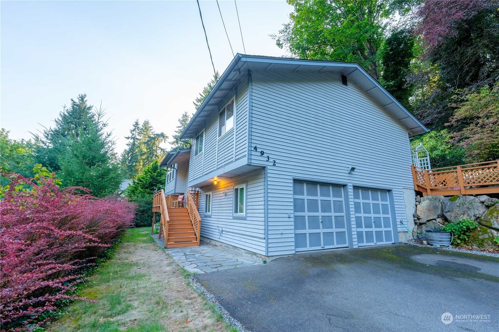 Photo of 4932 NE 184th Street, Lake Forest Park, WA 98155 (MLS # 2164341)