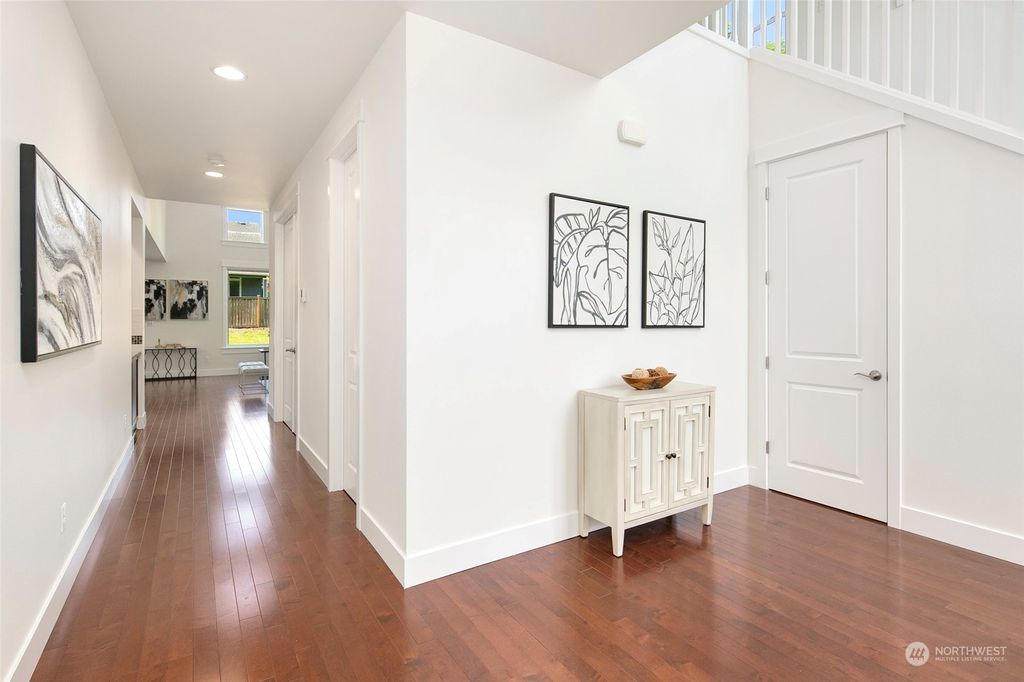 Photo of 5226 NE 2nd Street, Renton, WA 98059 (MLS # 2237220)