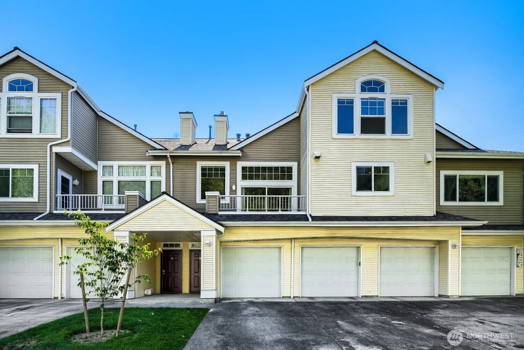Photo of 4635 Morris Avenue S #I, Renton, WA 98055 (MLS # 2555372)