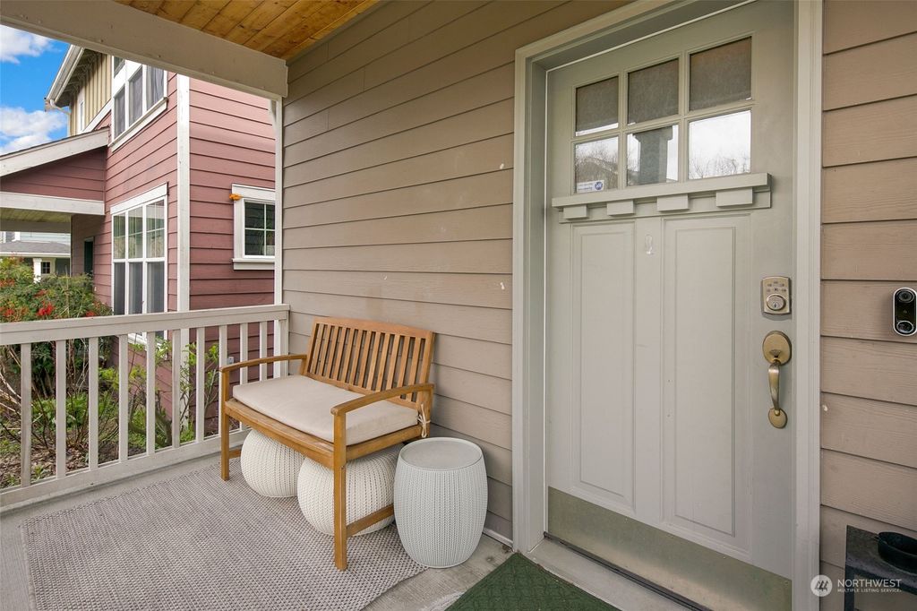 Photo of 5942 31st Avenue SW, Seattle, WA 98126 (MLS # 2064646)