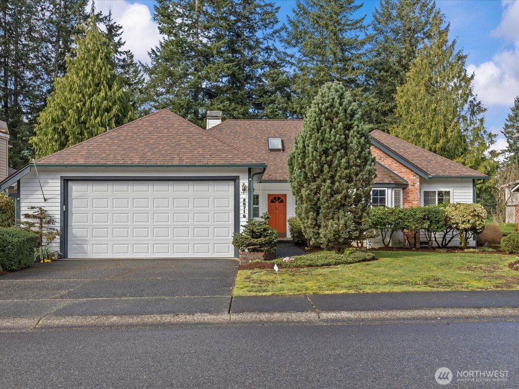 Photo of 25719 Lake Wilderness Country Club Drive SE, Maple Valley, WA 98038 (MLS # 2497019)