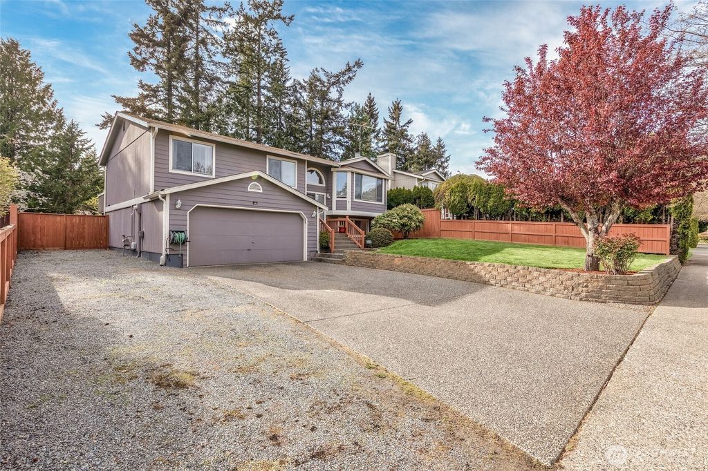Photo of 24941 13th Place S, Des Moines, WA 98198 (MLS # 2507320)
