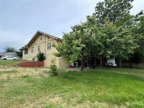 A home in Tonasket