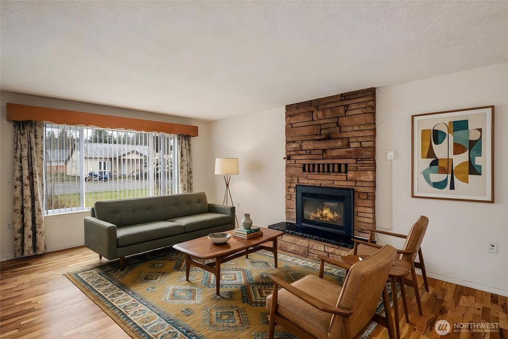 Photo of 602 Commercial Avenue, Darrington, WA 98241 (MLS # 2505148)