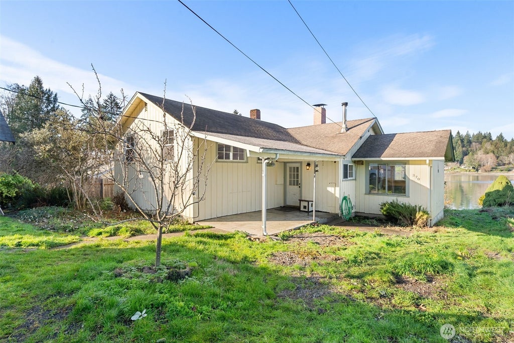 Photo of 370 SE Whitecap Alley, Shelton, WA 98584 (MLS # 2590625)