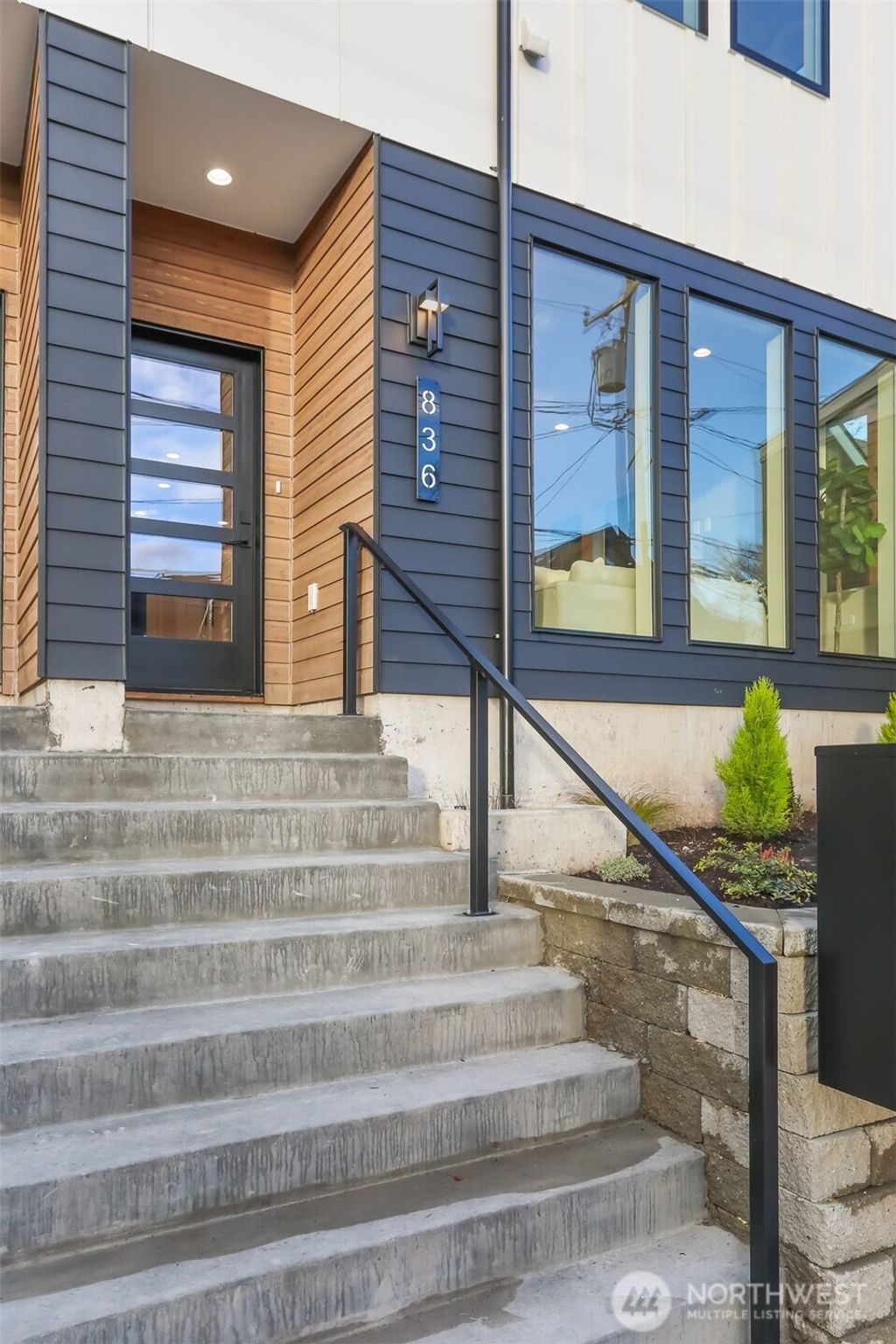 Photo of 836 NW 50th Street, Seattle, WA 98107 (MLS # 2463657)