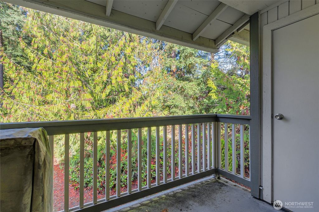 Photo of 419 S 325th Place #T-7, Federal Way, WA 98003 (MLS # 2435948)