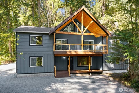 Photo of 31715 Mount Tahoma Canyon Rd E RD, Ashford, WA 98304 (MLS # 2575949)