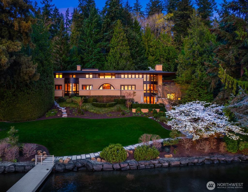 Photo of 415 Shoreland Drive SE, Bellevue, WA 98004 (MLS # 2445374)