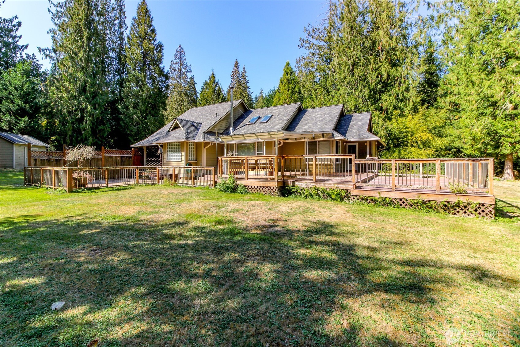 23027 Country Drive E