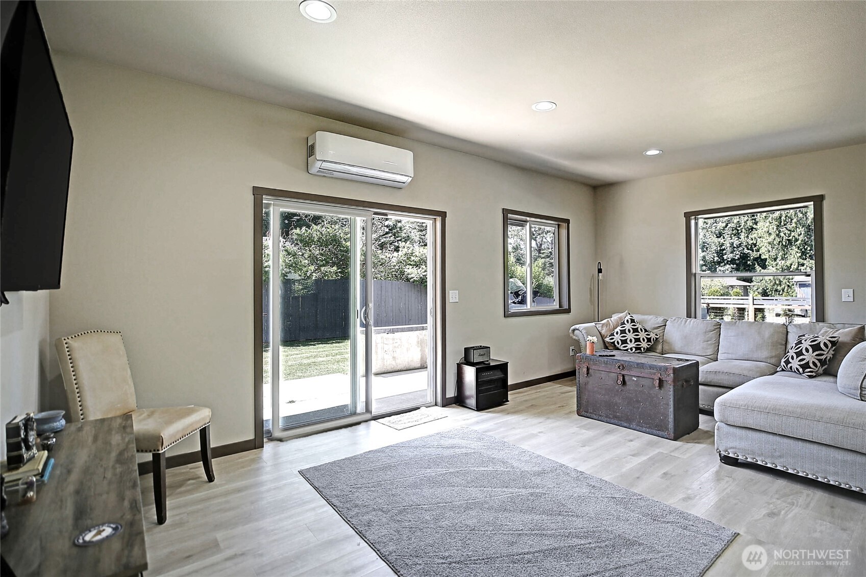 3187 Glacier Lane
