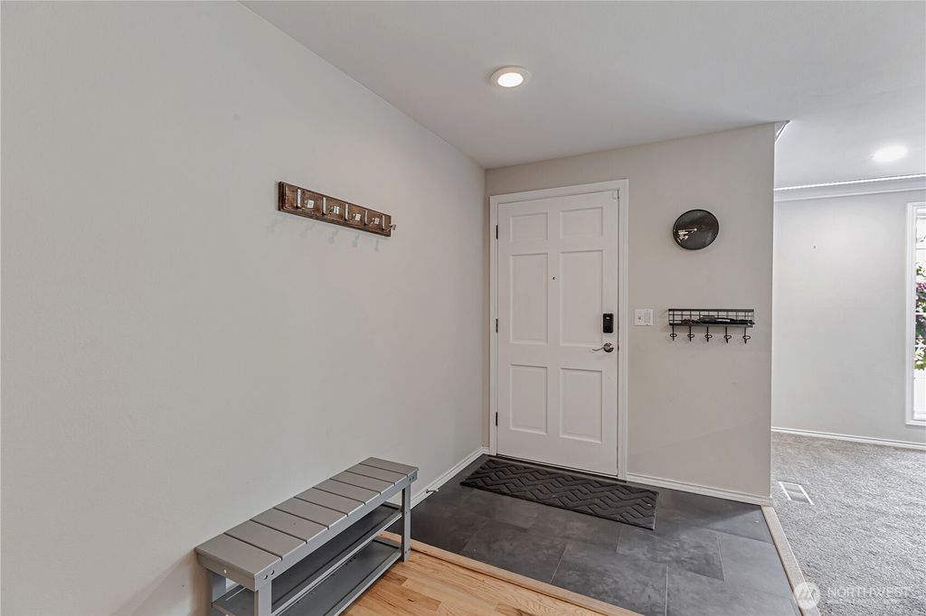 Photo of 14711 SE 172nd Place, Renton, WA 98058 (MLS # 2460207)