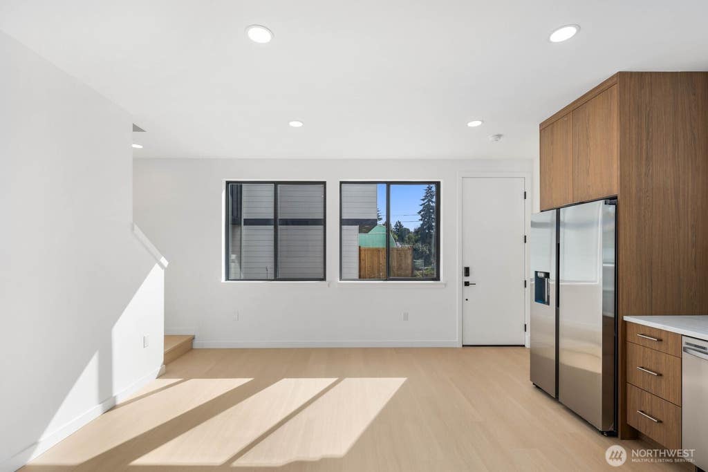 Photo of 3943 S Morgan Street #B, Seattle, WA 98118 (MLS # 2571723)