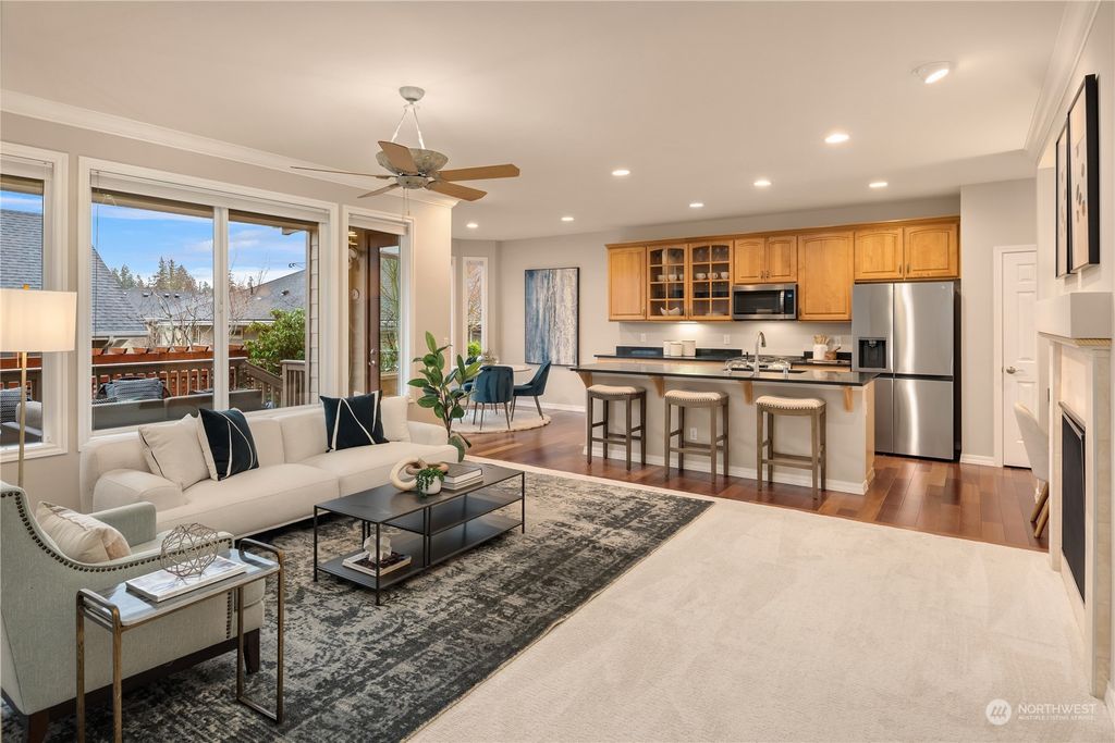 Photo of 12508 231st Avenue NE, Redmond, WA 98053 (MLS # 2029420)