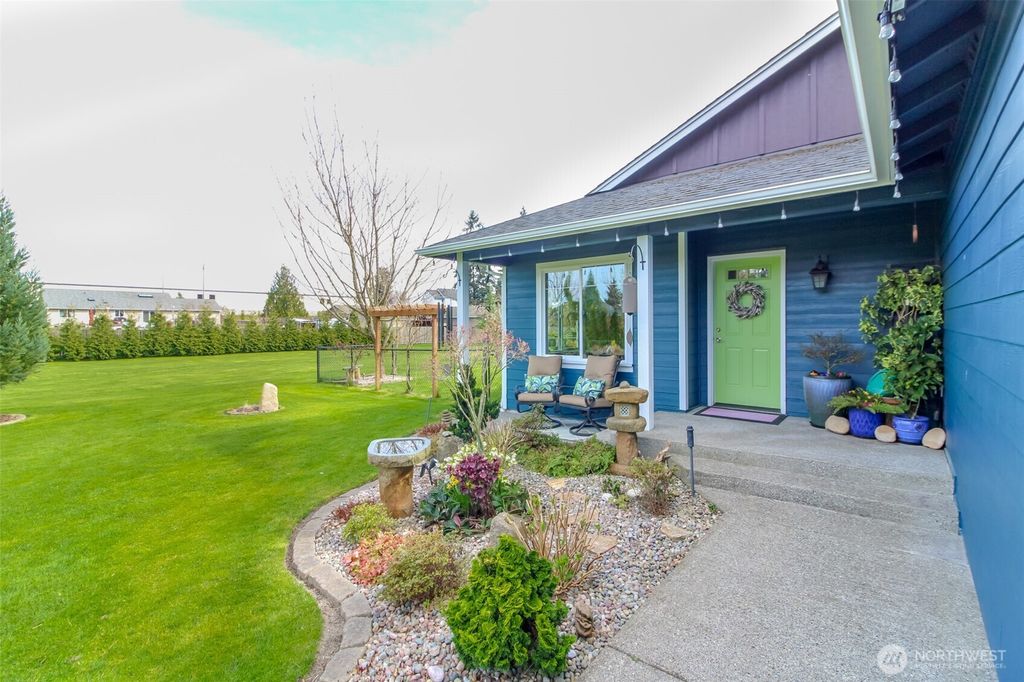 Photo of 2910 201st Street Ct E, Spanaway, WA 98387 (MLS # 2500493)
