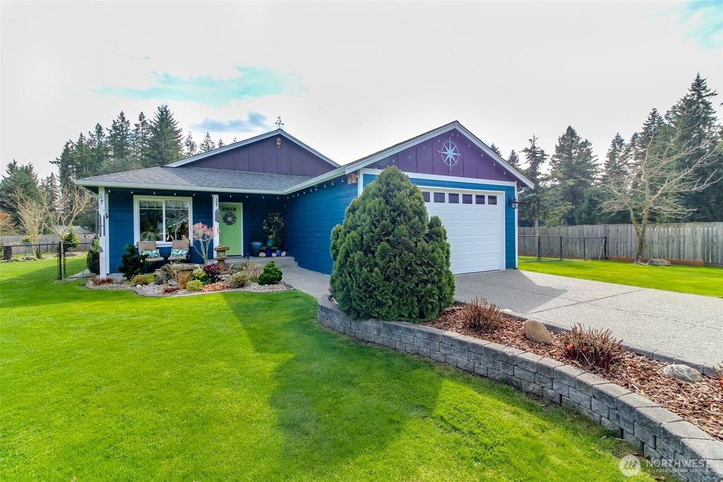 Photo of 2910 201st Street Ct E, Spanaway, WA 98387 (MLS # 2500493)