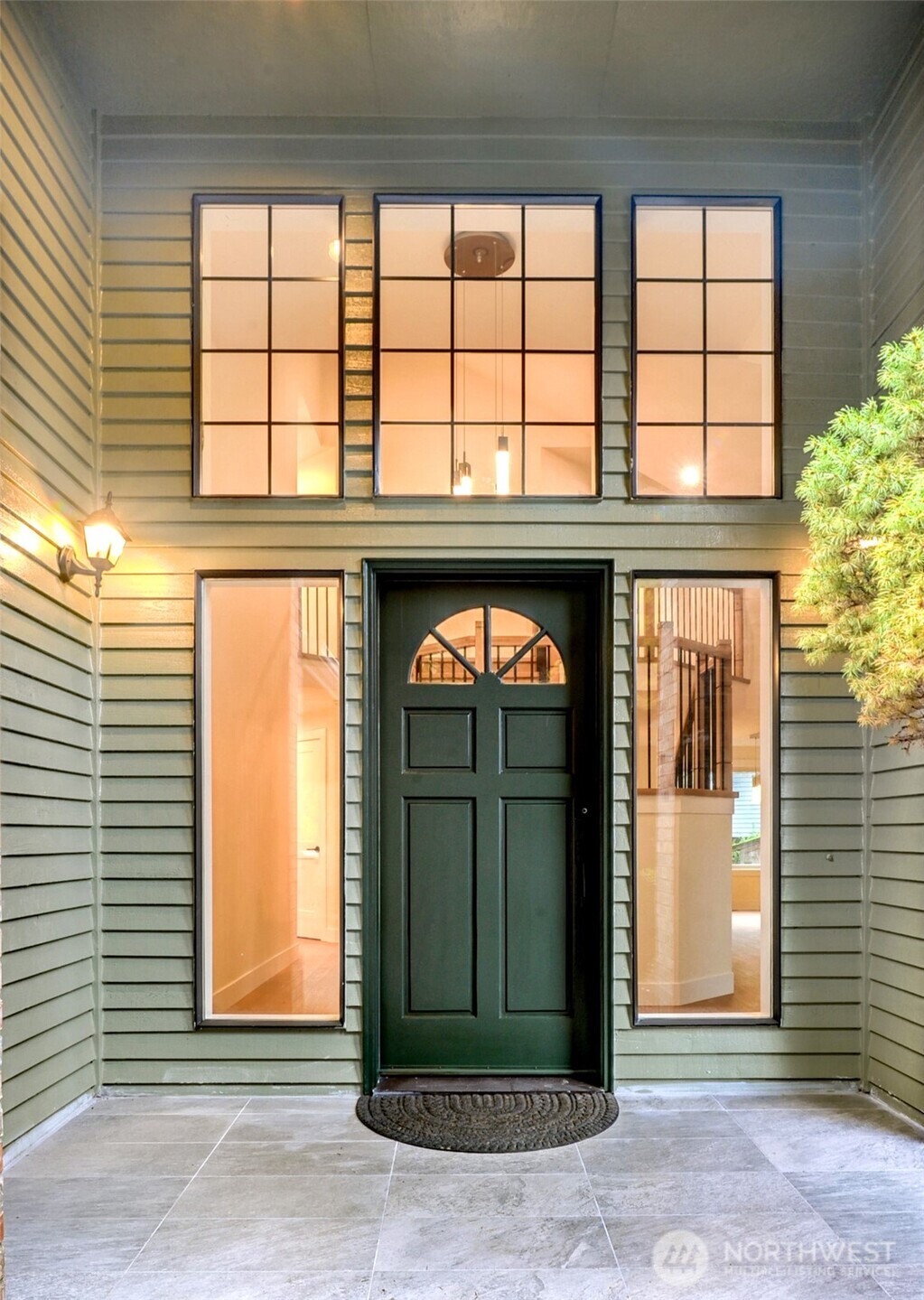 18501 28th Avenue SE